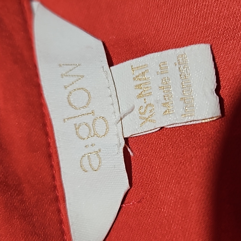 A.Glow | Deep Coral Lightweight Highwaisted Dress - Picture 4 of 8